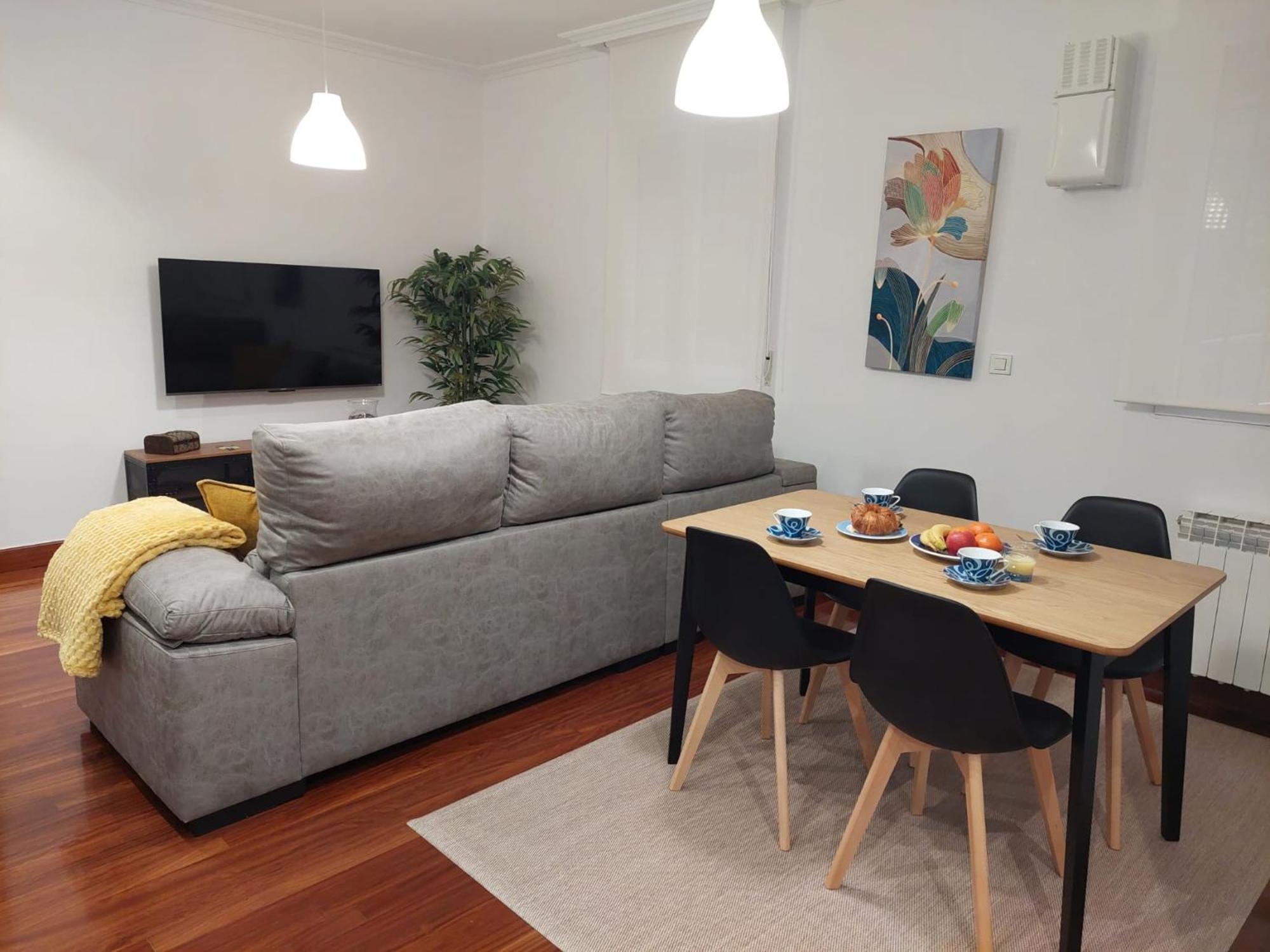 Nuevo, Junto Al Ayuntamiento Y Casco Viejo Apartamento