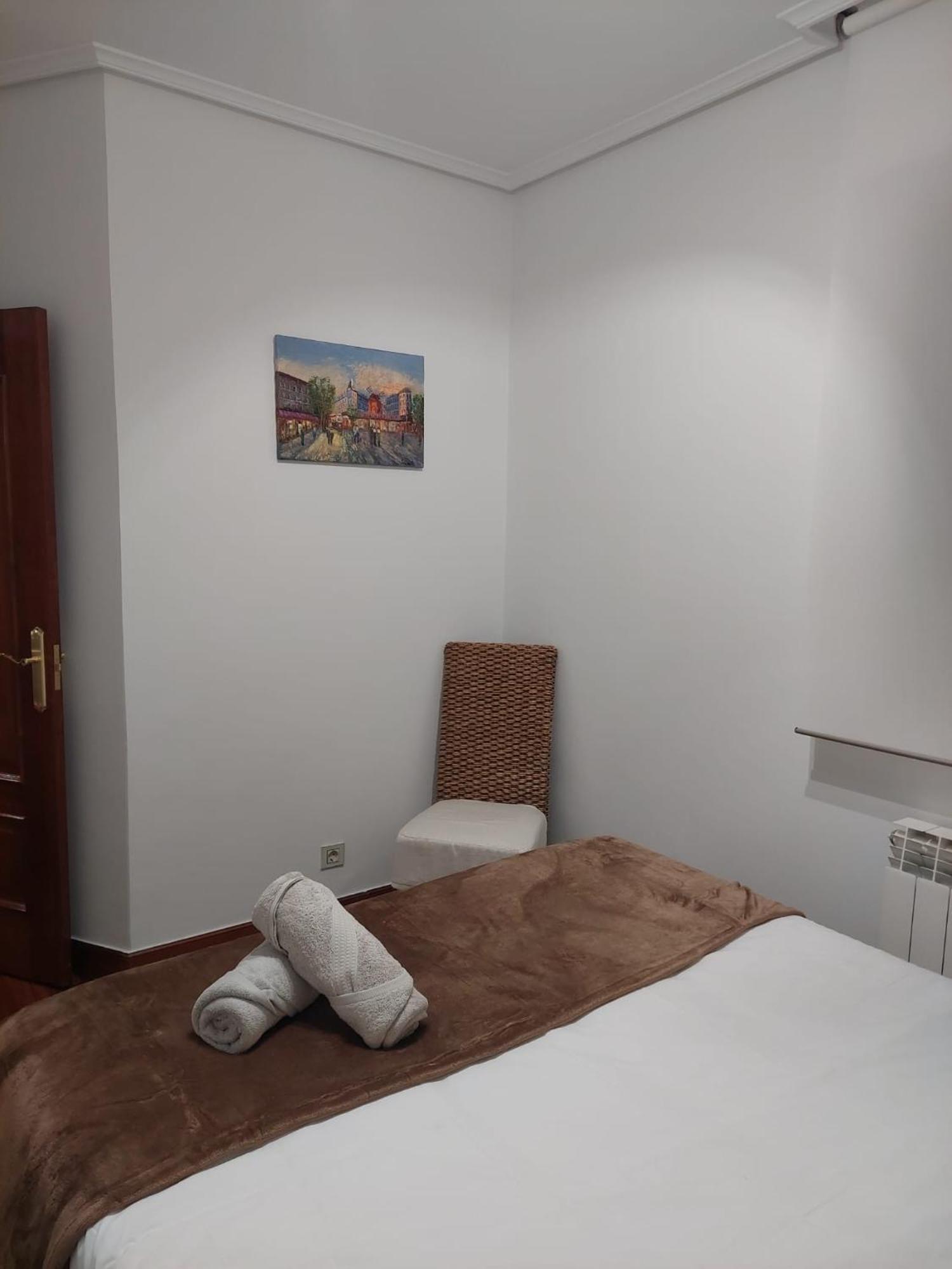 Nuevo, Junto Al Ayuntamiento Y Casco Viejo Apartamento